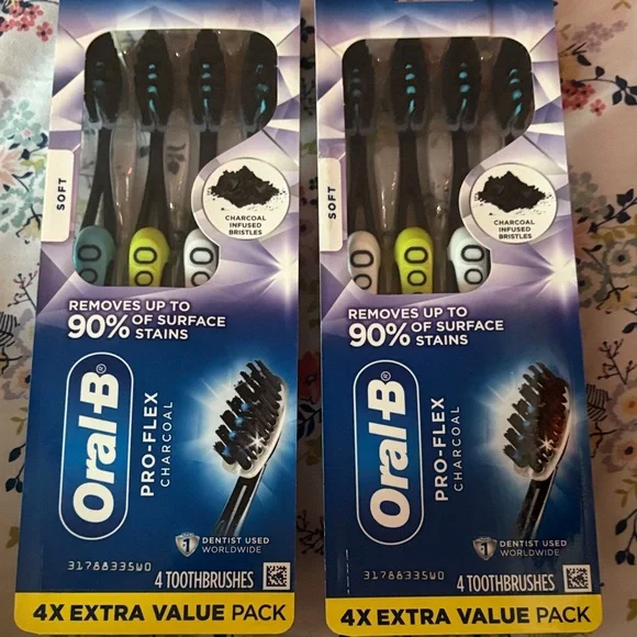 Oral-B Pro-Flex Charcoal Toothbrush Set - Black, Blue, and Green
